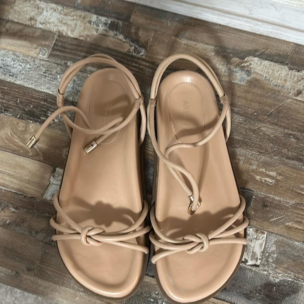 Arezzo sandal Size 8B